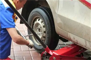 万柏林附近拖车24小时服务热线电话